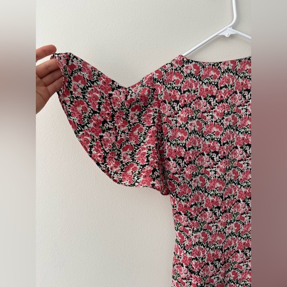 DRESS FORUM Floral-Print Satin Wrap Mini Dress - Picture 11 of 14